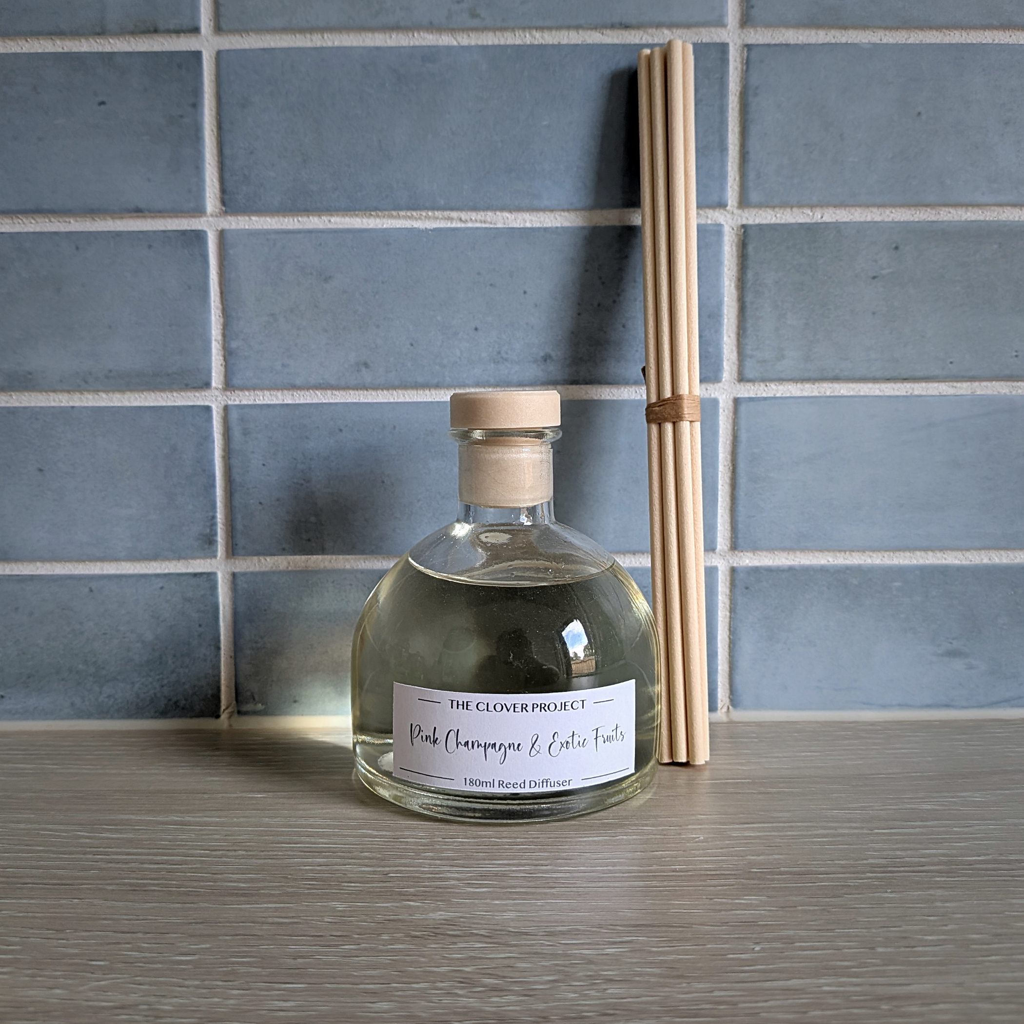 Pink Champagne & Exotic Fruits Reed Diffuser