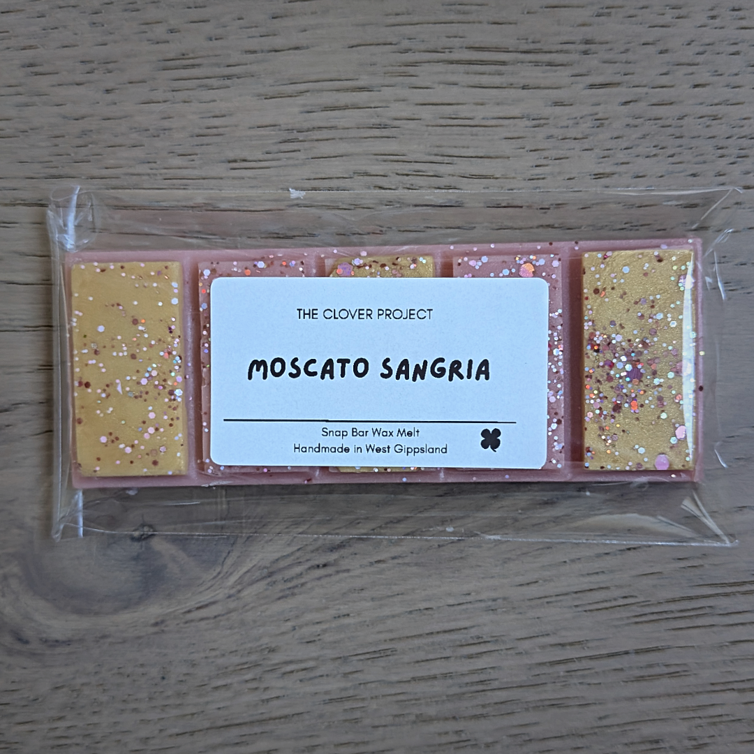 Moscato Sangria Snap Bar